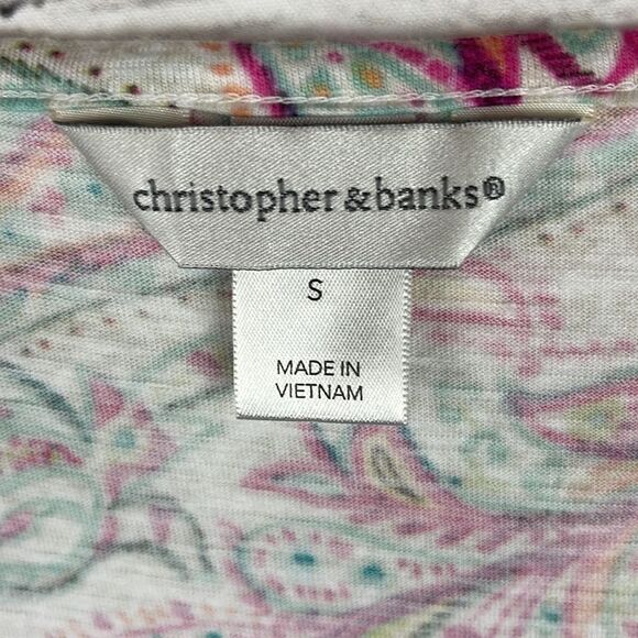 Christopher & Banks Paisley Tee with Shoulder Cutours Size Small - Picture 3 of 6